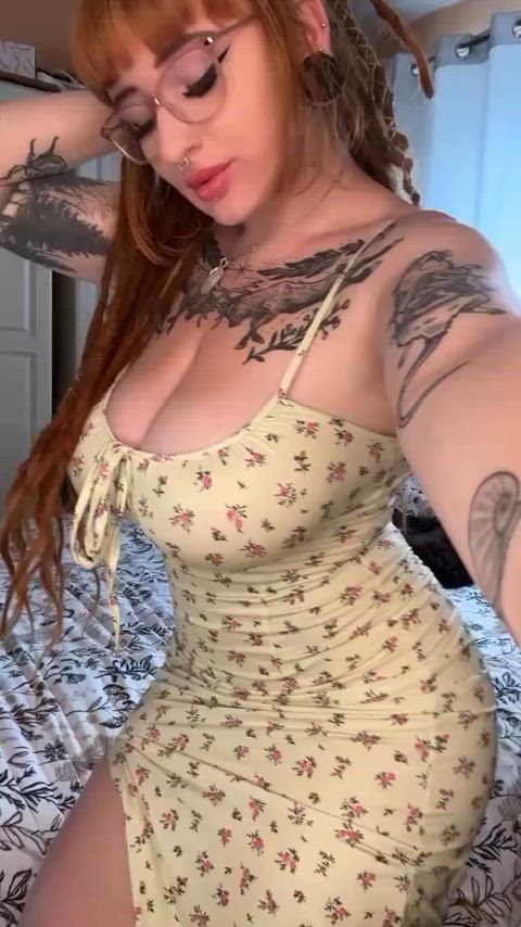 big tits curvy dress glasses hourglass huge ass huge tits onlyfans redhead tiktok