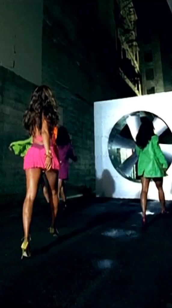 Beyonce - Crazy in Love ft. JAY Z (part 232)