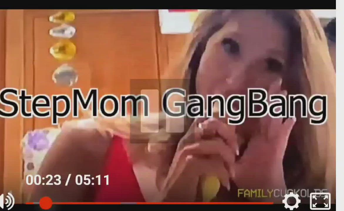 Blowjob MILF Step-Mom clip
