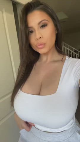 big tits busty t-shirt clip