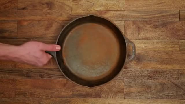 How to Restore Rusty Cast Iron Cookware