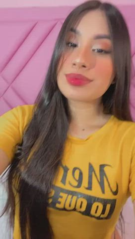 Colombian Eye Contact Latina Lips Long Hair Piercing Schoolgirl Selfie Sensual clip