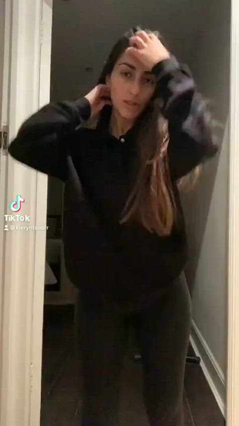 amateur barely legal dancing girls homemade pretty sensual starlet teen tiktok clip