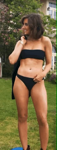 Alison Brie Bikini Celebrity clip