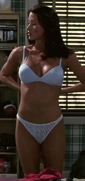 Shannon Elizabeth in American Pie