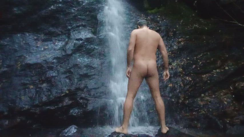 nude nudist nudity outdoor underwater wet clip