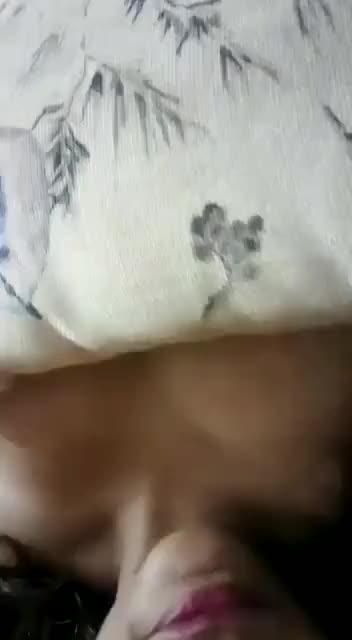 Super Hot Desi Girl Recording Her Sexy Body For BF