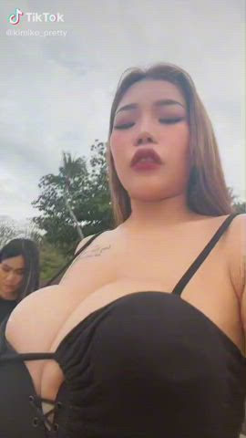 Asian Big Ass Big Tits clip