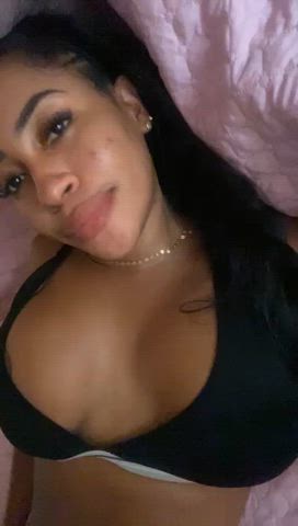 amateur big tits ebony horny latina milf public sensual thick clip