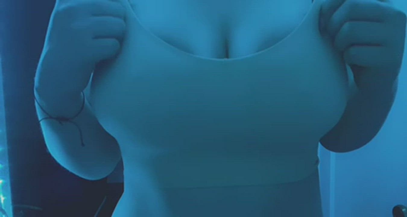 Big Tits Tits Titty Drop clip