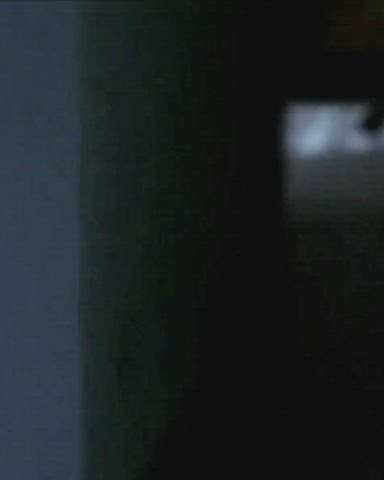 [Topless] Amy Jo Johnson in Pursuit of Happiness (2001)