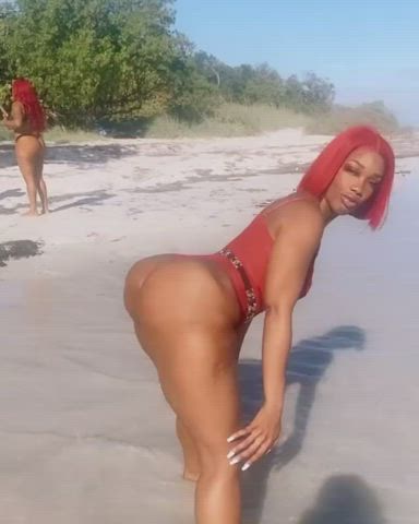 Ebony Thick Twerking clip