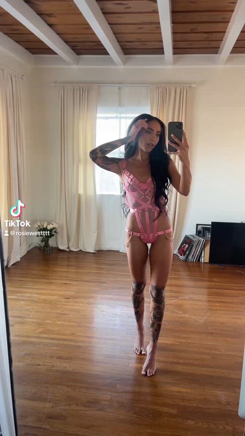 babe cute onlyfans petite sexy skinny slim submissive tattooed tiktok clip