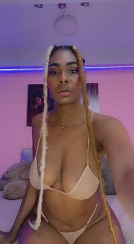 amateur big tits brunette cute ebony lingerie public teen clip