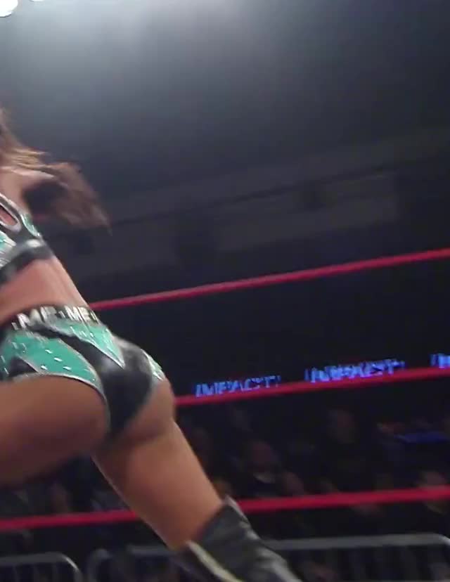 Tenille5