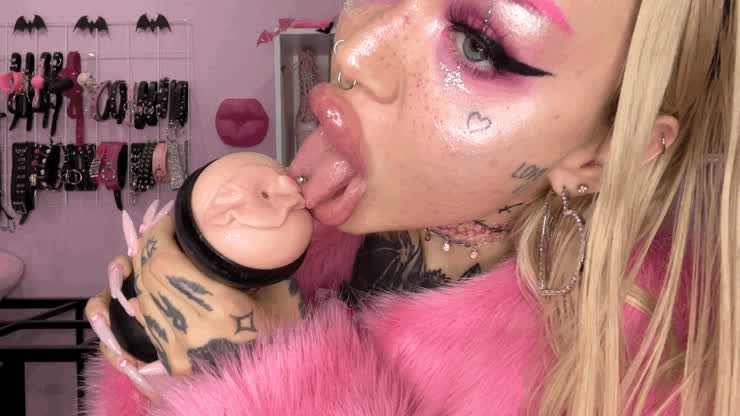 bimbo bimbofication blonde fleshlight lips onlyfans sex doll sex toy slut clip
