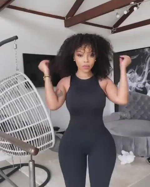 ebony pretty sexy clip