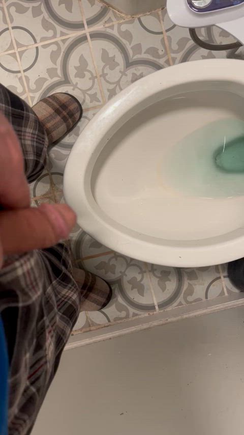 amateur homemade pee penis clip