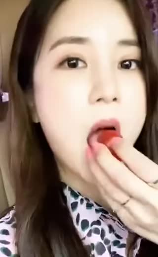 Apink Chorong Instagram Live 190508 Lead GFY Eyes Open Cropped  에이핑크 박초롱