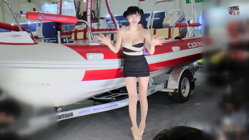 asian boat cute korean model clip