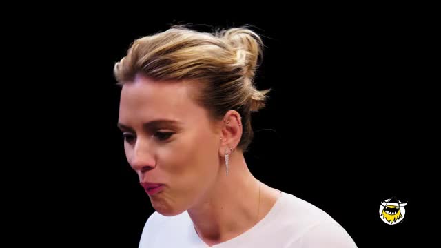 Scarlett Johansson mouth action 2 edit