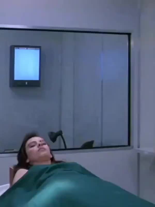 Mathilda May showing us her perky tits in Lifeforce (1985)