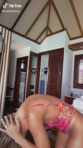 Ass Goddess Jiggling Thick Thong TikTok clip