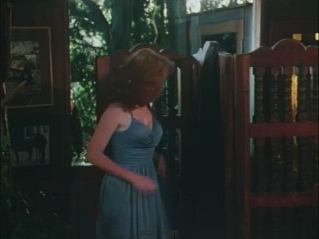 Big Tits Redhead Strip Vintage clip