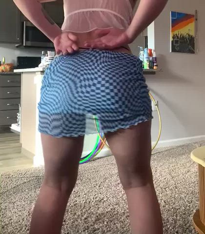 Shaking it in my little skirt.