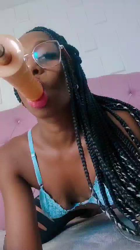 blowjob chaturbate ebony latina nsfw natural tits stripchat clip