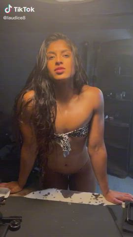 20 years old bikini body celebrity fitness latina muscular girl tiktok tribute clip