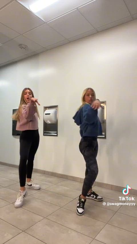 ass tiktok twerking clip