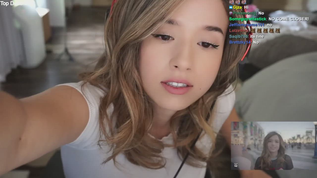 Super close up on Poki's mouth