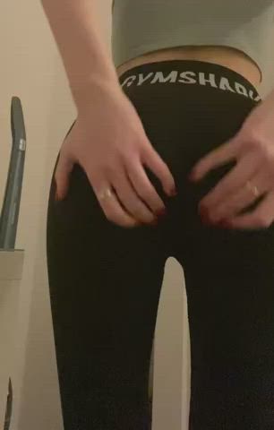 Ass Jiggling Panties Yoga Pants clip