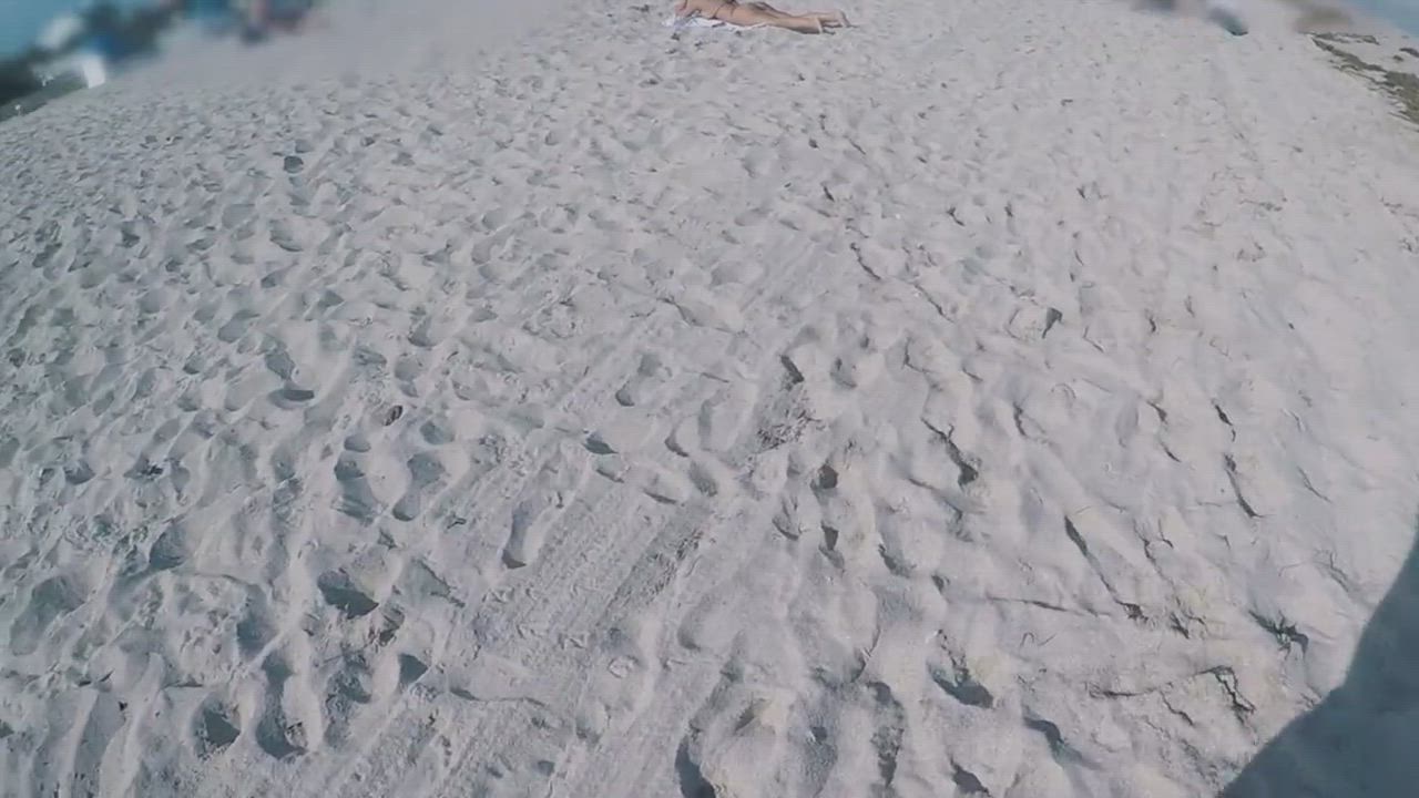 Amateur Beach POV Public Pussy Sex Stranger clip