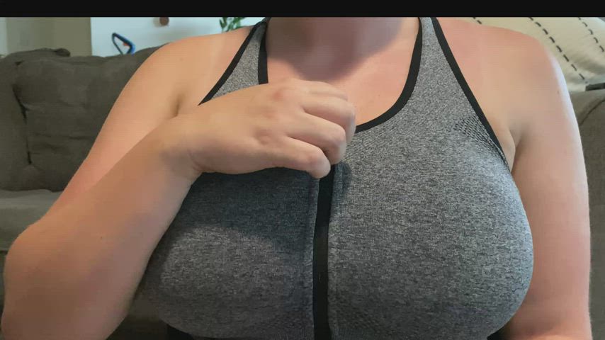 I always air out these HUGE tits after an exhausting workout 😛