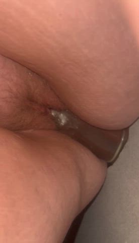 His cock was so nice I invited him in. The condom didn’t last long either 🤤🤤🤤