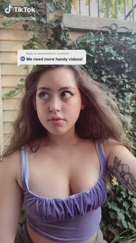 Cleavage Cute Eye Contact Handjob Tease Teen TikTok Tits Tongue Fetish clip