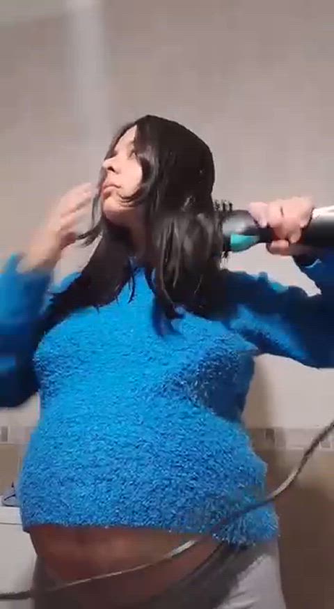 amateur pregnant belly clip