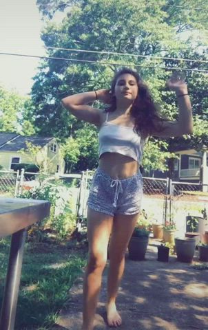 big tits braless tiktok clip