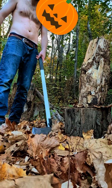 Happy Halloween! I'm a Lumberjack 😉