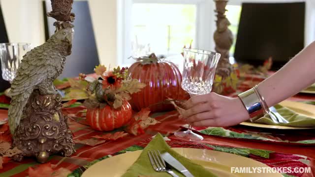 FamilyStrokes-Alix Lyn & Aften Opal Thanksgiving fuck fest