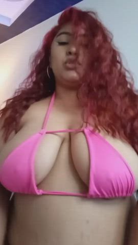 amateur big tits boobs latina model sensual tits clip