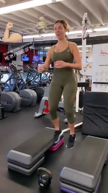 Working out ? (Insta Story)
