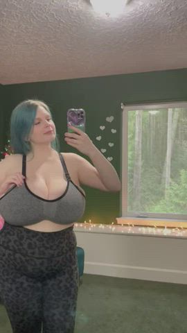 big tits bouncing bouncing tits huge tits thick tits titty drop clip