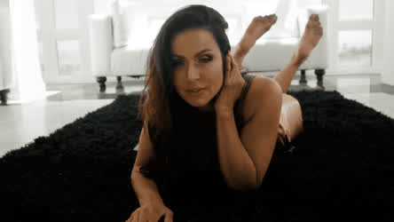 Kendra Lust MILF Tease clip