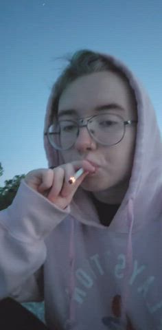 ftm smoking teen clip