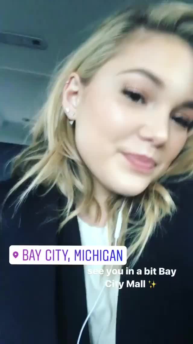 Olivia Holt clip