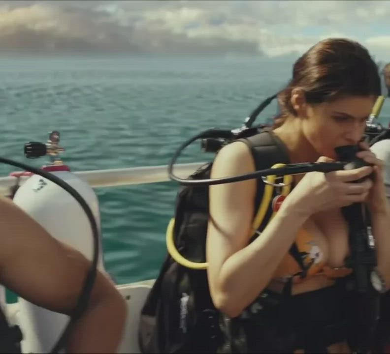 Alexandra Daddario Celebrity Cute clip