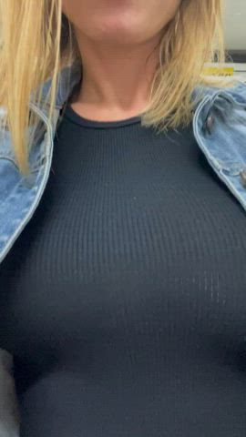 big tits milf public clip